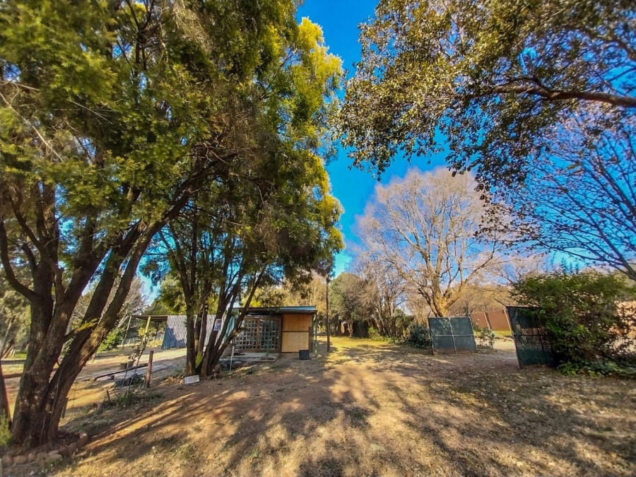 To Let commercial Property for Rent in Broederstroom North West